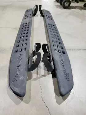 122.fd8t19 Raptor 2019 Running Board #3
