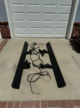 78254-01a Amp Research Running Board-crew Cab Pickup Includes Led Lights