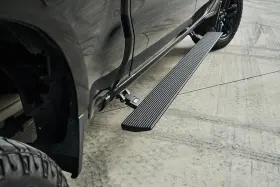 Gm-4501 Body Armor 4x4 - E-series Black Running Boards