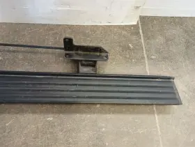 122.gm6523 Cadillac Driver Left Running Board From 2023 Escalade Esv 10844006 #3