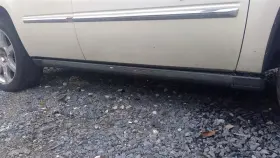 122.gm6b10 Cadillac Escalade 2010 Running Board 467818 One Side Only