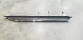 122.gm6b11 Cadillac 11 Escalade Running Board Left Driver Fixed With Chrome