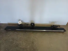 122.gm6c16 Cadillac 15-20 Gm Suv Swb Driver Left Step Running Board Retractable Tested 12114263