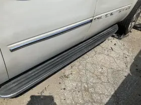 122.gm6d08 Cadillac Escalaext 2008 Running Board 4584084