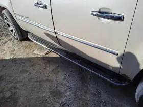 122.gm6j07 Cadillac Escalaesv 2007 Running Board 3020133