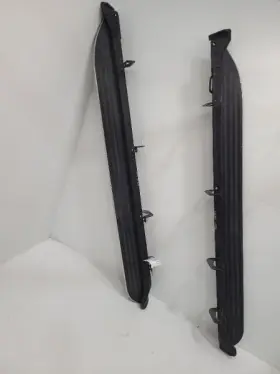 15914680 Cadillac 15914681 2007-2014 Escalade Sv Rh Right Lh Left Running Board