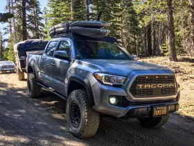 Cr2579 Cali Raised Led For 05-21 Tacoma Trail Edition Rock Sliders Kick Out Powder Coat