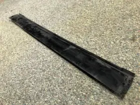 122.gm1z91 Chevrolet 91 Corvette Coupe Used Rh Right Rocker Side Skirt Trim Cover
