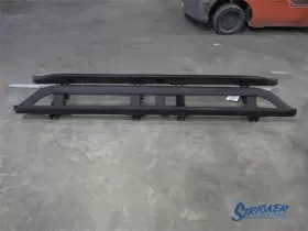 122.gm8g23 Chevrolet 2023 Colorado Zr2 Running Boards