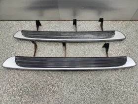 1561916 Chevrolet 2003-2006 Chevy Ssr Running Board Pair Left Right Used Oem See Pictures