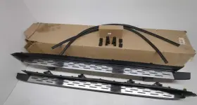 42491246 Chevrolet New Oem Genuine Gm Side Steps Molded Set 2019-2025 Chevy Blazer Black
