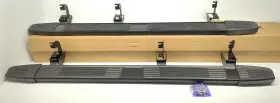84011395 Chevrolet New Oem Genuine Gm Black 6 Inch Side Steps 2019-2025 Silverado Sierra 1500