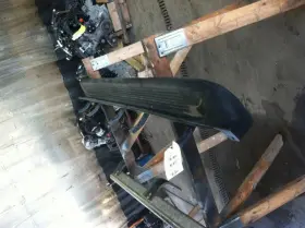122.gm8298 Chevrolet Truck Local Pickup Only 1998 Chevy Tahoe 4 Door Left Driver Running Board Black - Se #2