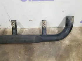 122.gm8b03 Chevrolet Truck 03 2003 Chevy Tahoe Oem Passenger Right Tubular Running Board Z71 #3