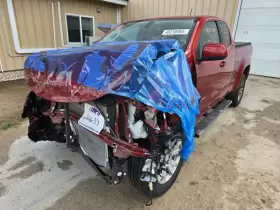 122.gm8f15 Chevrolet Truck 2015 Colorado Passenger Side Running Board E759267