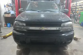 122.gm8g06 Chevrolet Truck Trailblaz 2006 Running Board 723212
