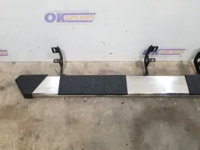 122.gm8g16 Chevrolet Truck 16 2016 Chevy Colorado Running Board Right Passenger Crew Cab Chrome #3