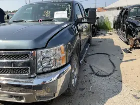 122.gm8m12 Chevrolet Truck Silvrdo15 2012 Running Board 4510511 #3