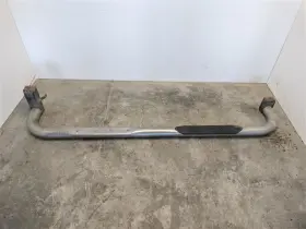 122.gm8n01 Chevrolet Truck Silvrdo25 2001 Running Board 1645345