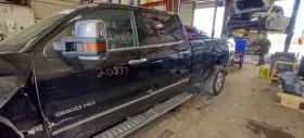 122.gm8o19 Chevrolet Truck 2019 Silverado 3500 Drivers Side Running Board E772103 #2