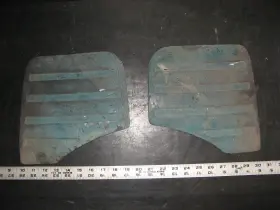 Bhaa-16124 Ford F100 Truck Step Plate Rubber Mats Sidestep Bed Oem Vintage 1958-1960 Fomoco