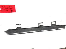 Jl1b-16450 Ford 2018-2024 Expedition Right Pass Side Running Board Step Plate Fixed Oem