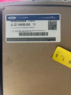 Jl1z-16450-ea Ford Jl1z16450ea Genuine Oem Right Running Board-