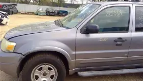 122.fd8c07 Ford Truck Escape 2007 Running Board 777055 #2