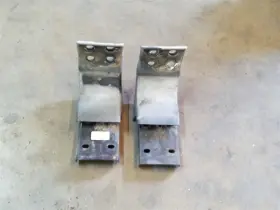 122.fd8n05 Ford Truck Running Board Brackets 99 00 01 02 03 04 05 06 07 08 09 10 F250 F350 F450 #3