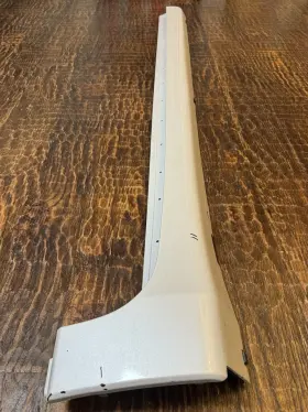 84056022 General Motors Oem 2018-2023 Chevrolet Traverse Rocker Panel Running Board Step Gm Chevy White #2