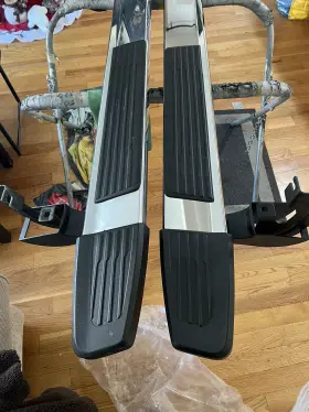 84742421 General Motors Factory Chevrolet Silverado 1500 Crew Cab Running Boards Steps Oem Gm #2