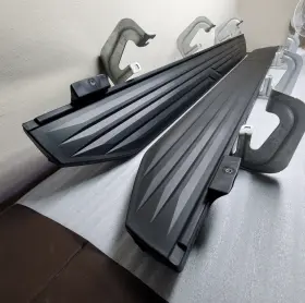 84809513 General Motors Set Of 21-24 Genuine Oem Gmc Tahoe Running Boards Black Stripe Chevrolet