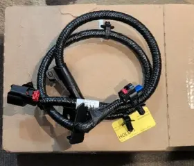 84549110 Gm Nos Genuine Parts Passenger Side Assist Step Wire Part #