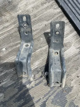 15007929 Gm Oem 00-04 Escalade Esv Running Board Support Brackets