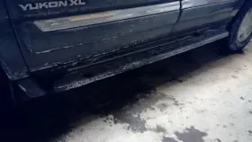122.gm9j05 Gmc Truck Yukonxl15 2005 Running Board 617935