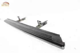Vub002510 Land Rover Range Right Side Running Board Nerf Bar Step Pad Oem 2006-2012