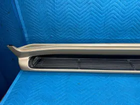 51781-60270 Lexus Lx570 Running Board Step Plate Passengers Side 2008-2011 Beige 4t1 Oem #3