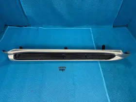 8215760020 Lexus Lx570 Running Board Step Plate Passengers Side Silver 1f2 2008-2015 Oem