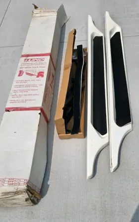 35142 Lund Nos Fiberglass Stepmates Truck Steps 1994-2001 Dodge Ram Quad Cab 98