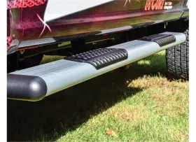 583125-571439 Luverne Truck Equipment O-mega Ii 125 Inch Silver Aluminum Wheel To Side Steps