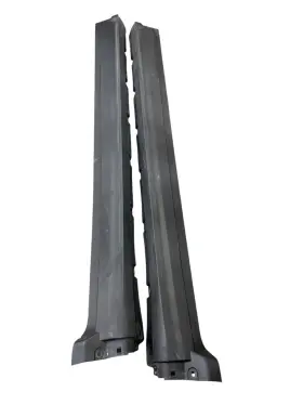 670040336 Maserati Motors 2017 - 2024 Levante M161 Oem Right Left Rocker Panel Skirt Scratched