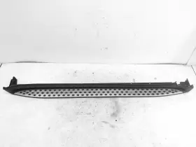 164-690-06-10 Mercedes-benz 2006-2010 Ml350 Passenger Side Step - Black/silver