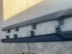 Seq-957970 Mopar Jeep Gladiator Oem Running Boards Set Of 2 Part