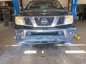 122.da1505 Nissan Frontier 2005 Running Board 1087384