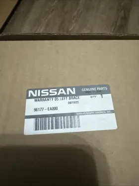 999t6-w4021 Nissan Accessories Running Board Oem