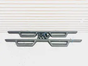 T98t69bu1a Nissan 22-24 Frontier Step Rail Pair With Brackets Oem