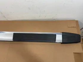 84676718 Oem 2019-2021 Silverado Sierra 2500 3500 Crew Cab Running Board Chrome. Lt Side #2