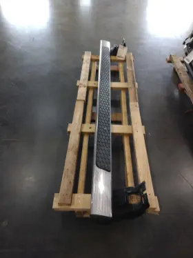 2052327 Ram Used Running Board Fits 2018 Dodge 2500 Pickup Grade A