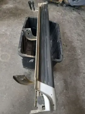 122.to1501 Toyota 01 4 Runner Sr5 Passenger Right Running Board