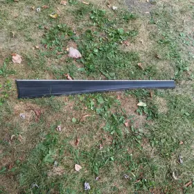 113821510 Volkswagen 1971-1980 Vw Super Beetle Rh Running Board W 18mm Molding Oem Used